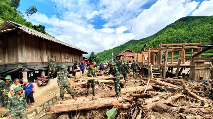 Những hình ảnh, tài liệu đặc sắc về “Quân đội anh hùng của một dân tộc anh hùng” - ảnh 5